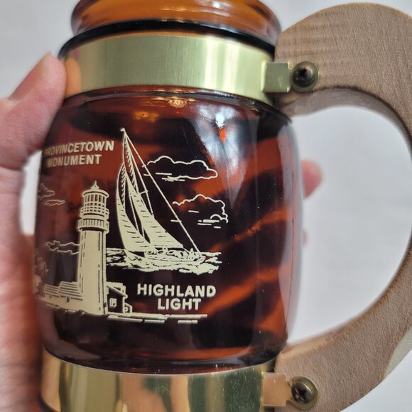 Siesta Ware Amber Brown Glass Barrel Mug Wood Handle Cape Cod - Picture 10 of 13